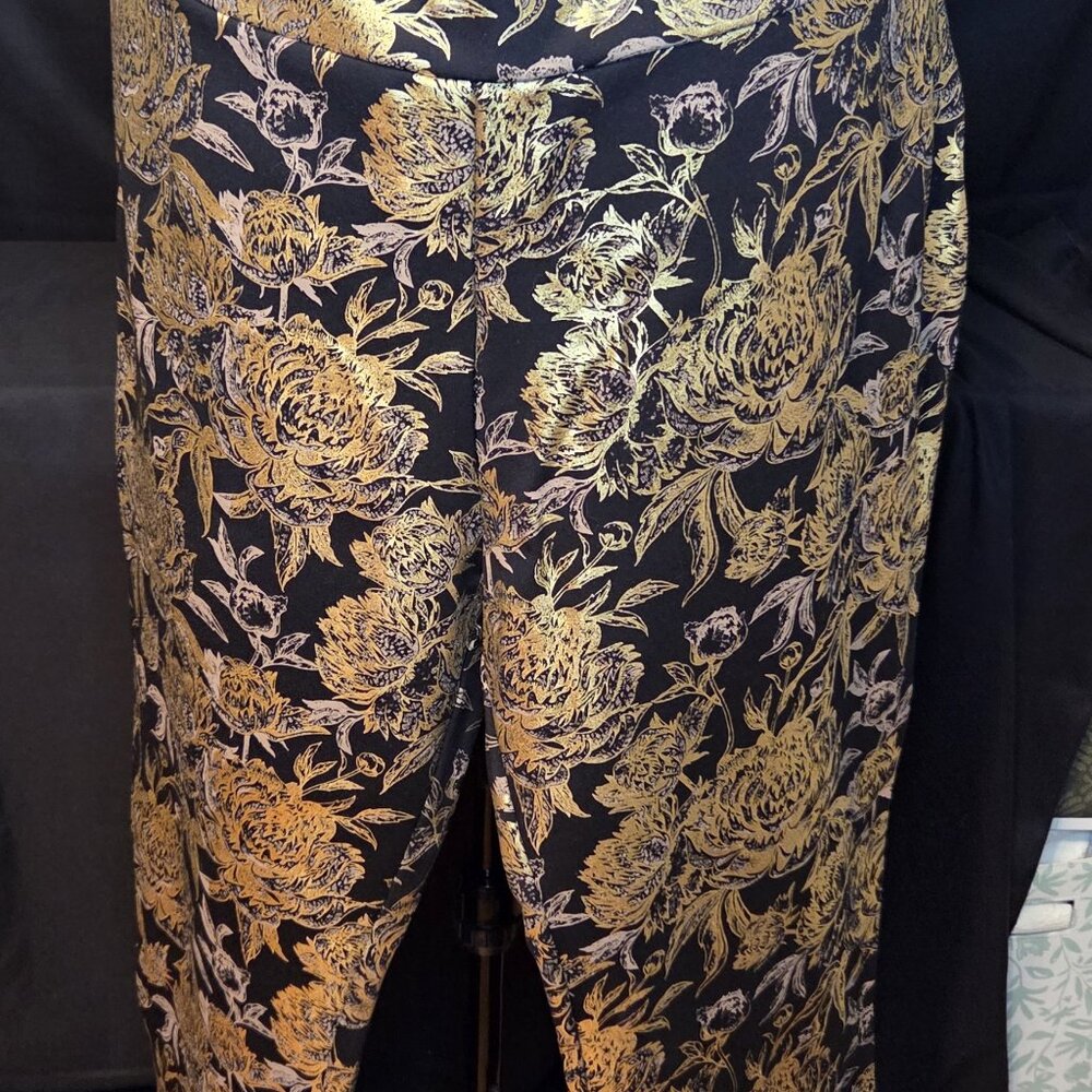 NWT Surroundings Moonstruck Black Metallic Gold Floral Pants size 2x (22w) - Picture 4 of 5